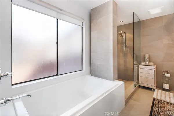 $1,815,000 | 19865 Hiawatha Street, Chatsworth, CA 91311