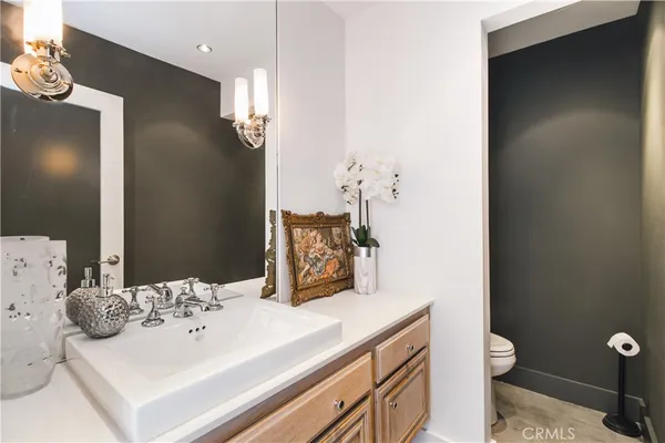 $1,815,000 | 19865 Hiawatha Street, Chatsworth, CA 91311