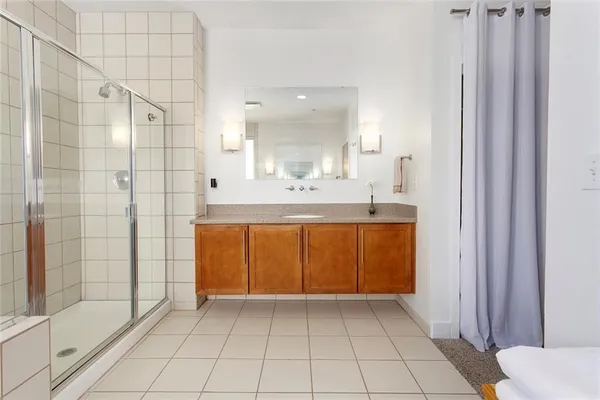 $950,000 | 1603 Summit Street, Kansas City, MO 64108