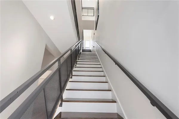 $950,000 | 1603 Summit Street, Kansas City, MO 64108