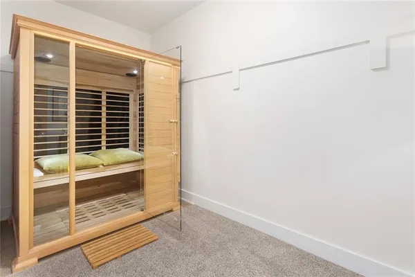 $950,000 | 1603 Summit Street, Kansas City, MO 64108