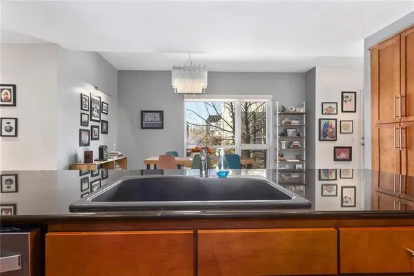 $950,000 | 1603 Summit Street, Kansas City, MO 64108