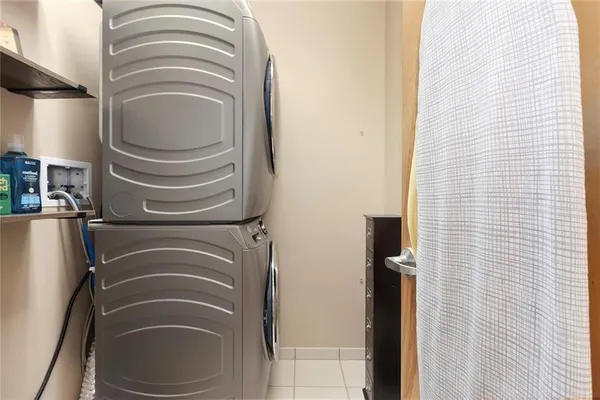 $950,000 | 1603 Summit Street, Kansas City, MO 64108