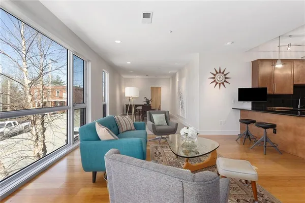 $950,000 | 1603 Summit Street, Kansas City, MO 64108