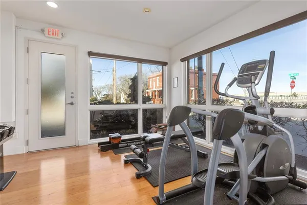 $950,000 | 1603 Summit Street, Kansas City, MO 64108