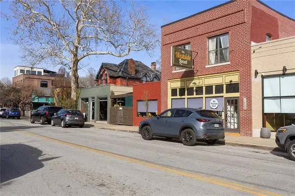 $950,000 | 1603 Summit Street, Kansas City, MO 64108