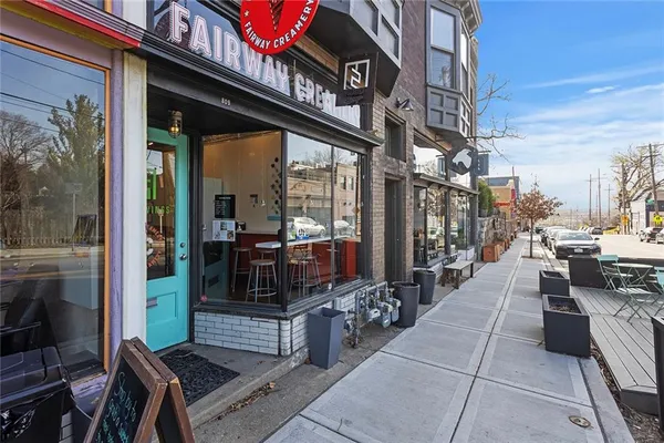 $950,000 | 1603 Summit Street, Kansas City, MO 64108