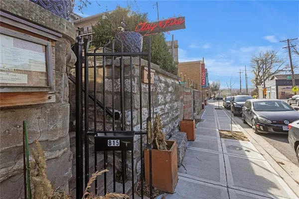 $950,000 | 1603 Summit Street, Kansas City, MO 64108