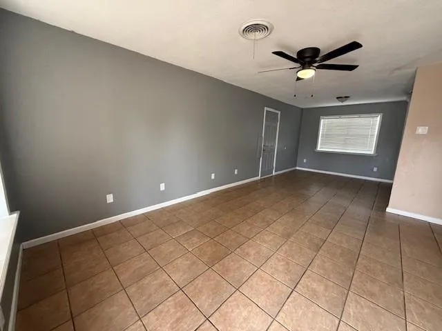 $1,595 | 2710 South 39th Street, Abilene, TX 79605