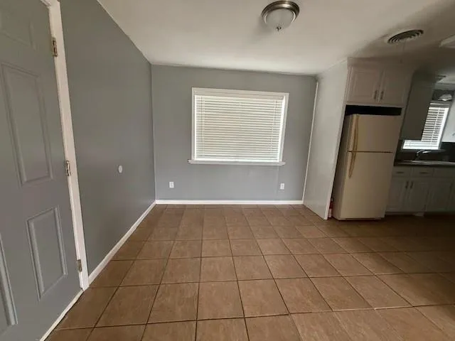 $1,595 | 2710 South 39th Street, Abilene, TX 79605