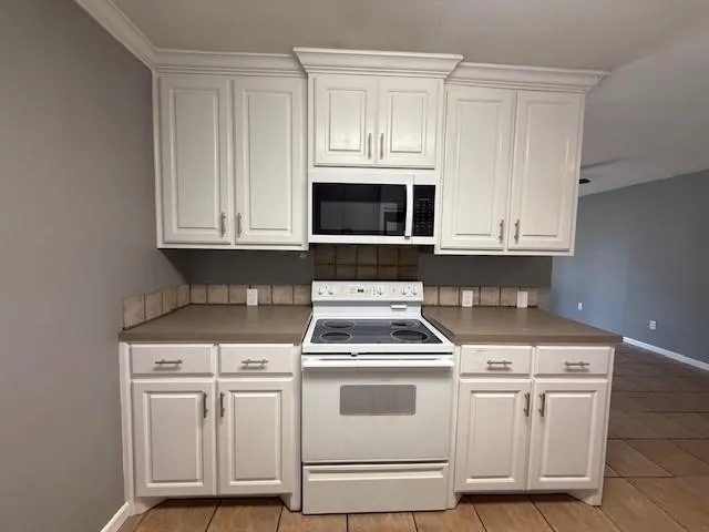 $1,595 | 2710 South 39th Street, Abilene, TX 79605