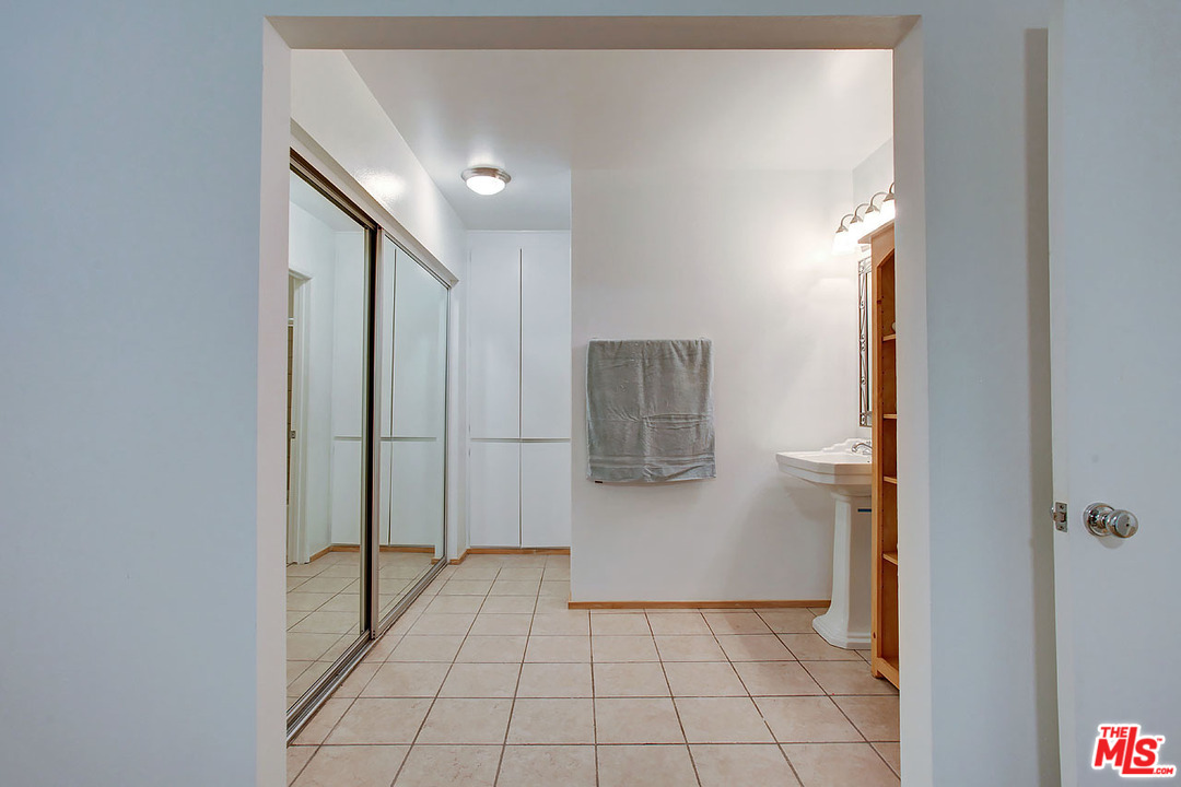 7777 West 91st Street, Unit B3155 Playa del Rey, CA 90293 - Photo 17 of 24
