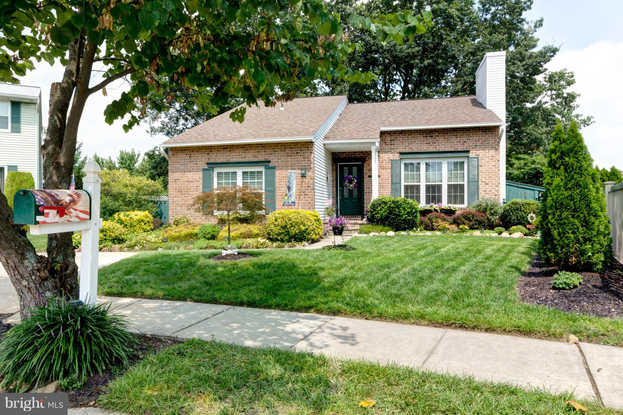 9004 Moonstone Road Baltimore, MD 21236 - Photo 2 of 30 Beautiful Landscape !