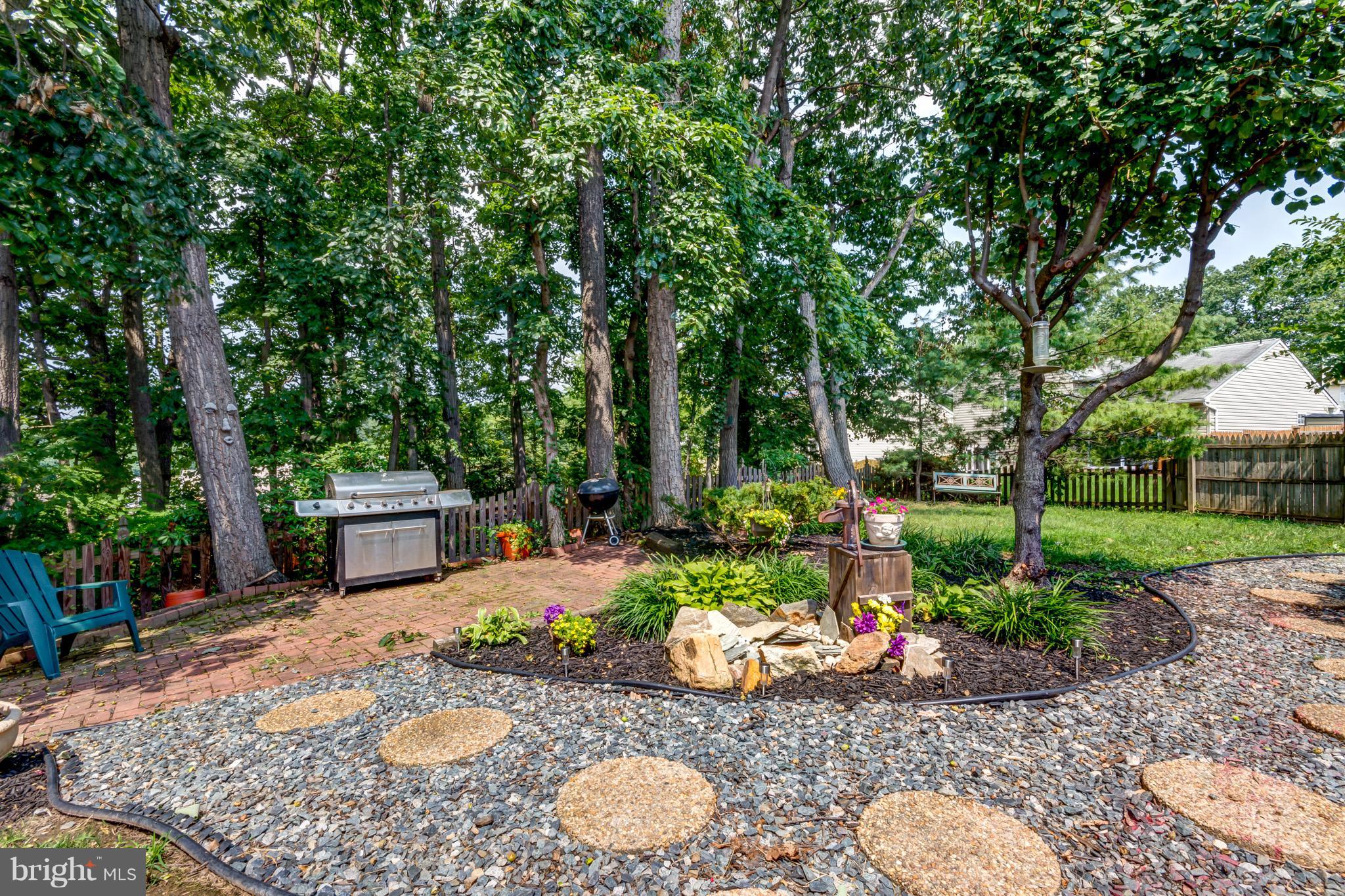 9004 Moonstone Road Baltimore, MD 21236 - Photo 29 of 30 Beautiful Landscape