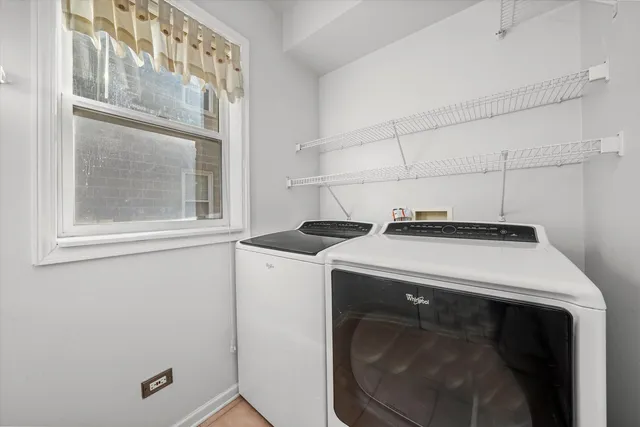 $649,900 | 3769 South Lake Park Avenue, Chicago, IL 60653