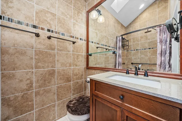 $649,900 | 3769 South Lake Park Avenue, Chicago, IL 60653