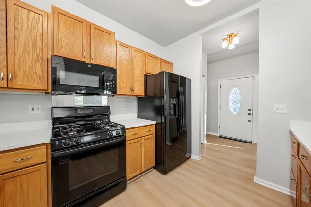 $649,900 | 3769 South Lake Park Avenue, Chicago, IL 60653