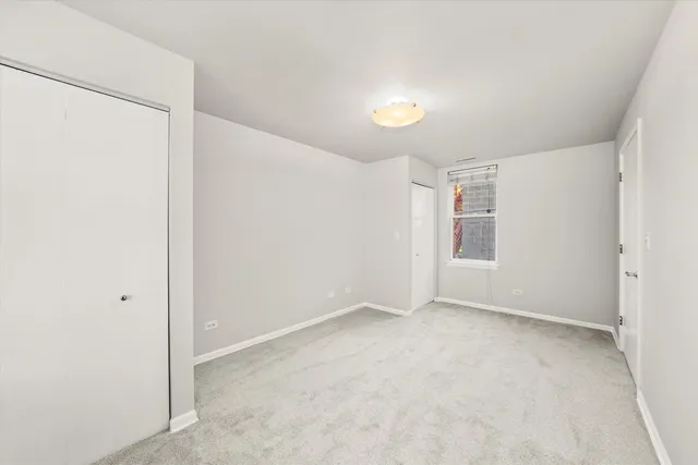 $649,900 | 3769 South Lake Park Avenue, Chicago, IL 60653