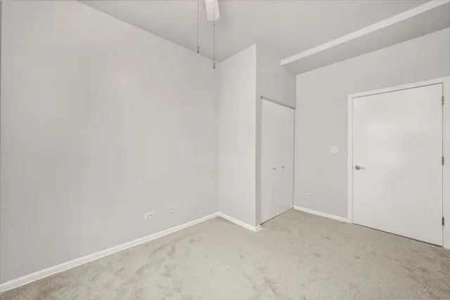 $649,900 | 3769 South Lake Park Avenue, Chicago, IL 60653