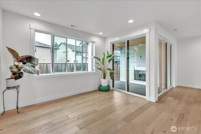 $899,950 | 7701 Ruby Drive Southwest, Lakewood, WA 98498