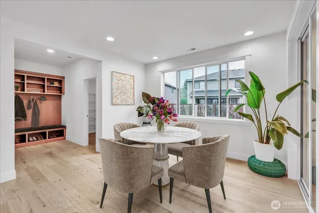 $899,950 | 7701 Ruby Drive Southwest, Lakewood, WA 98498