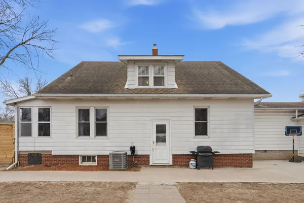 $169,900 | 502 West Front Street, Annawan, IL 61234