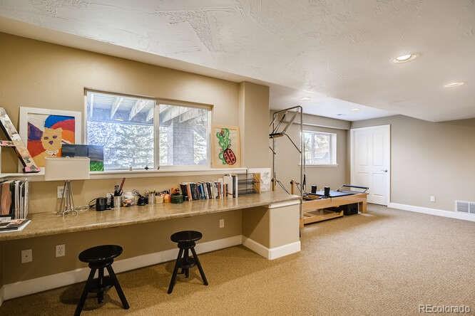 3143 Lynwood Avenue Highlands Ranch, CO 80126 - Photo 29 of 32 Gallery Image 29