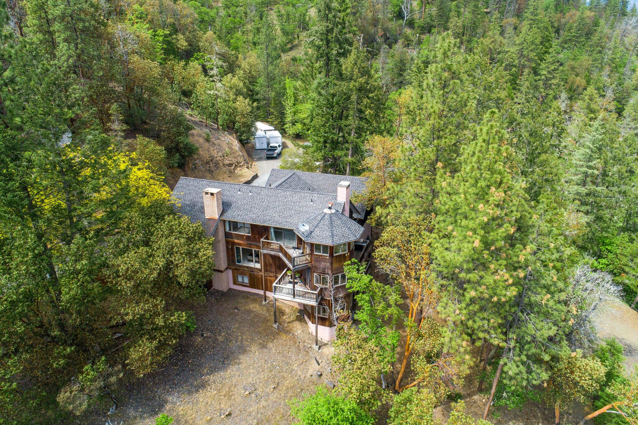 7230 Upper Applegate Road Jacksonville, OR 97530 - Photo 5 of 46