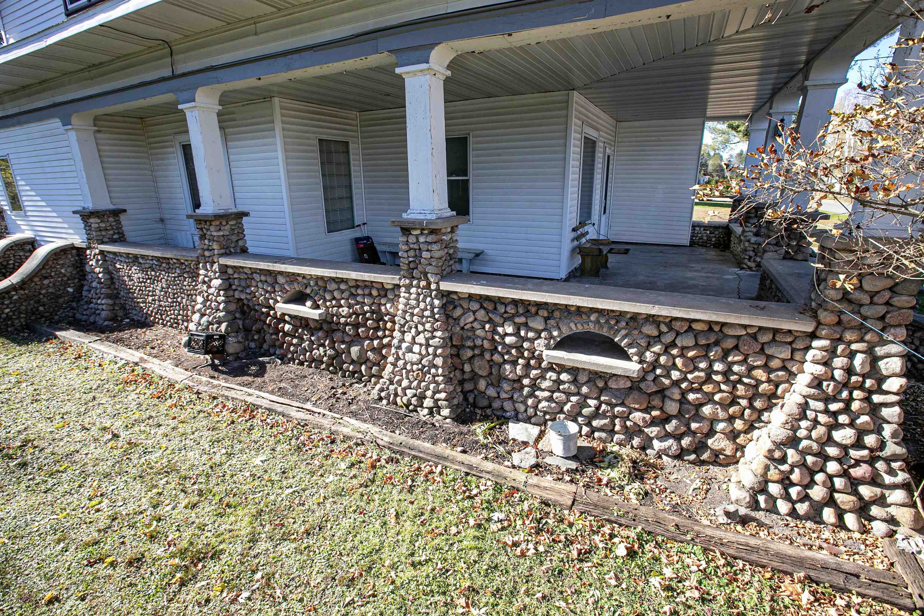 623 Cedar Street Tigerton, WI 54486 - Photo 5 of 51