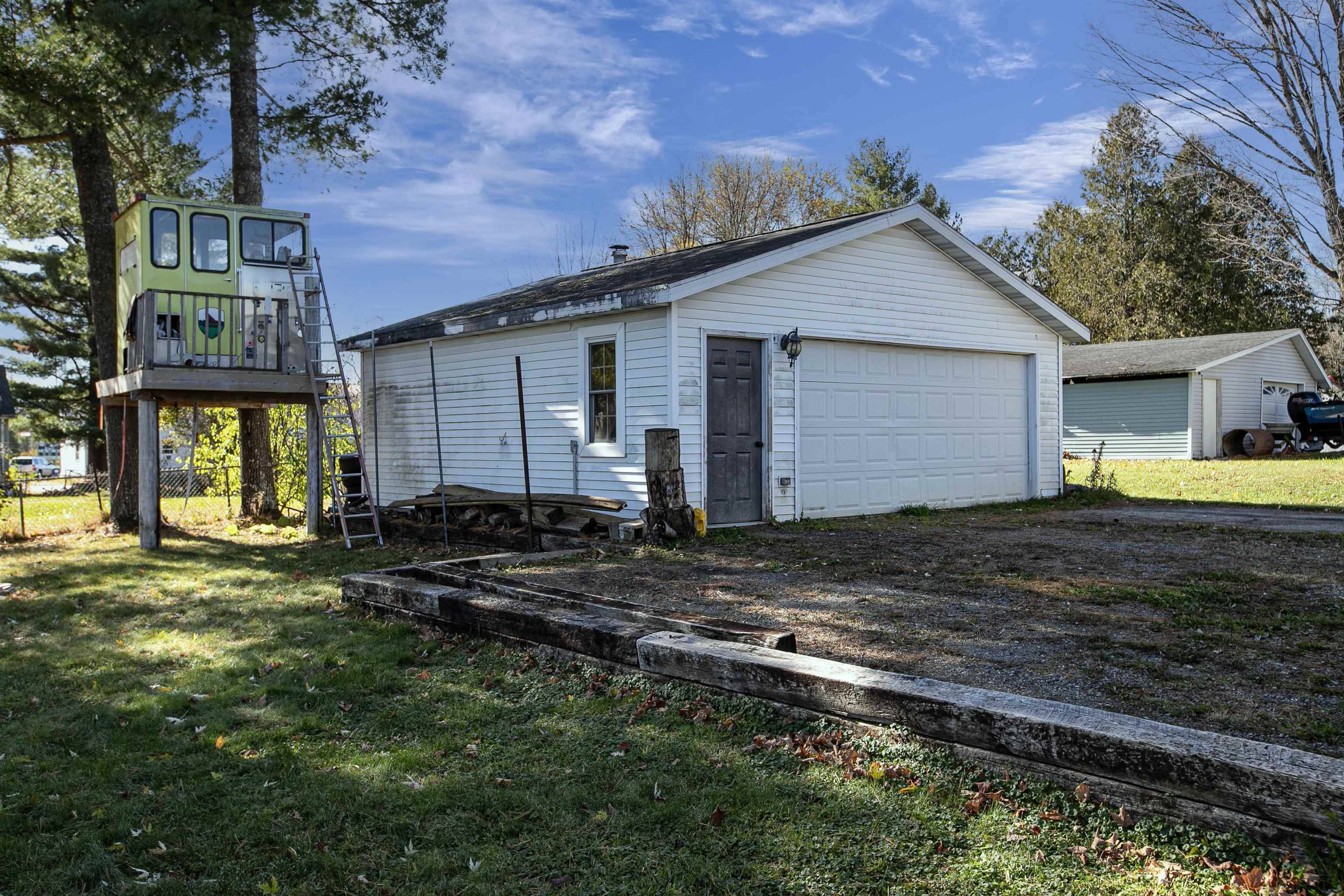 623 Cedar Street Tigerton, WI 54486 - Photo 8 of 51