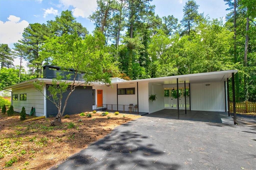 140 Penny Road Jamestown, NC 27282 - Photo 1 of 34 Mid Century Modern Living!