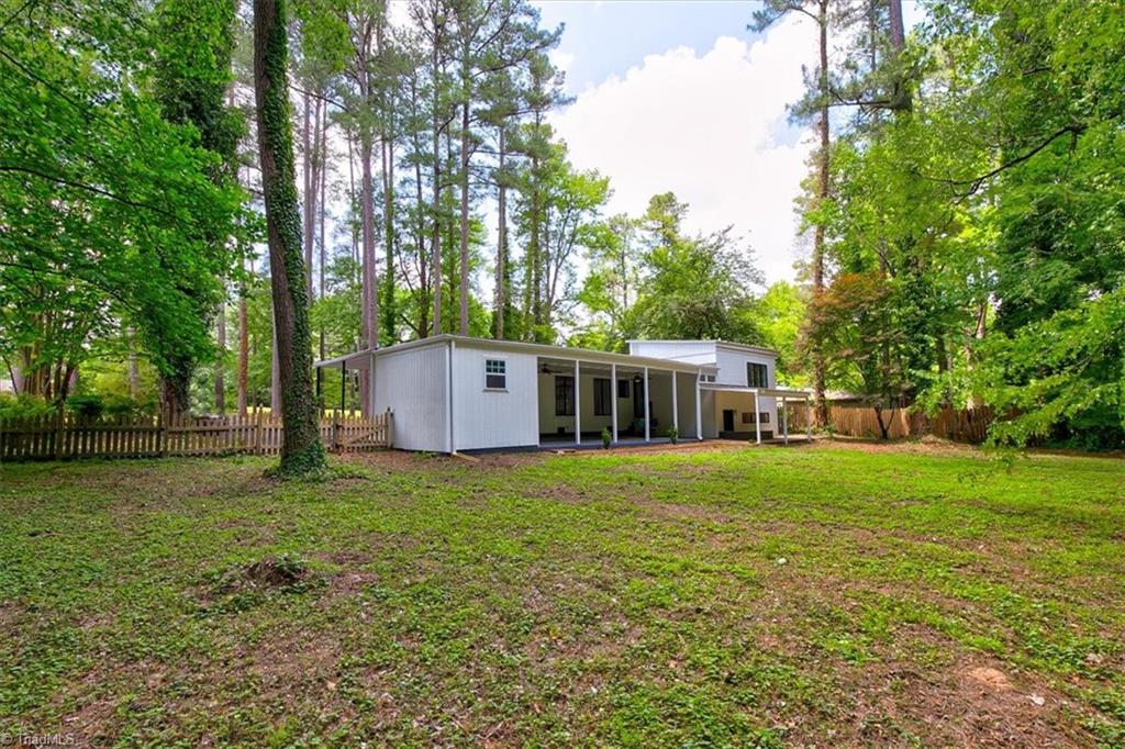 140 Penny Road Jamestown, NC 27282 - Photo 17 of 34 Backyard view