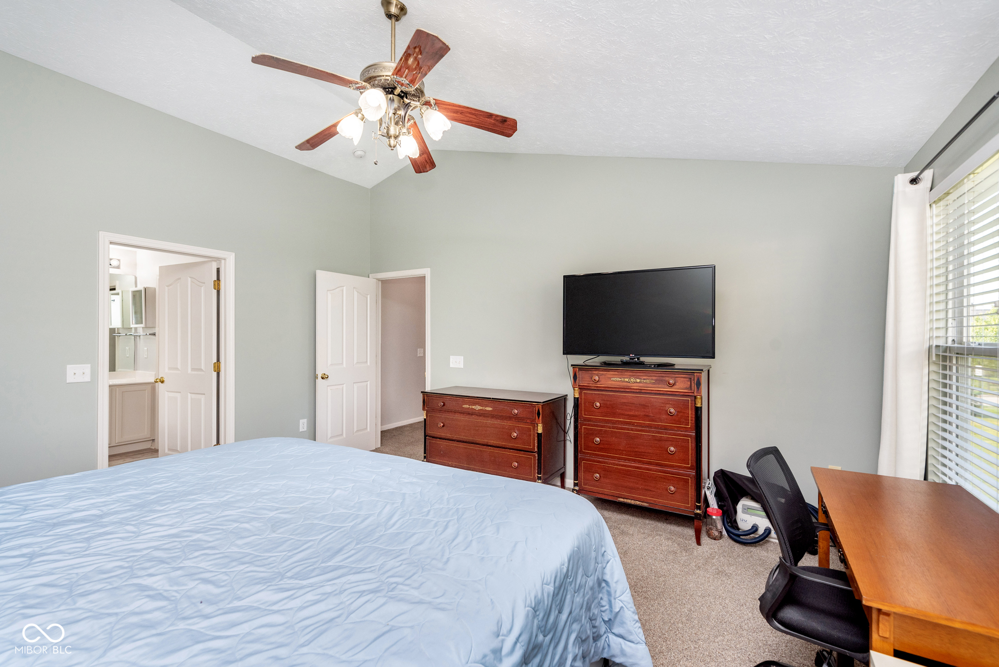 13986 Avalon E Drive Fishers, IN 46037 - Photo 21 of 41