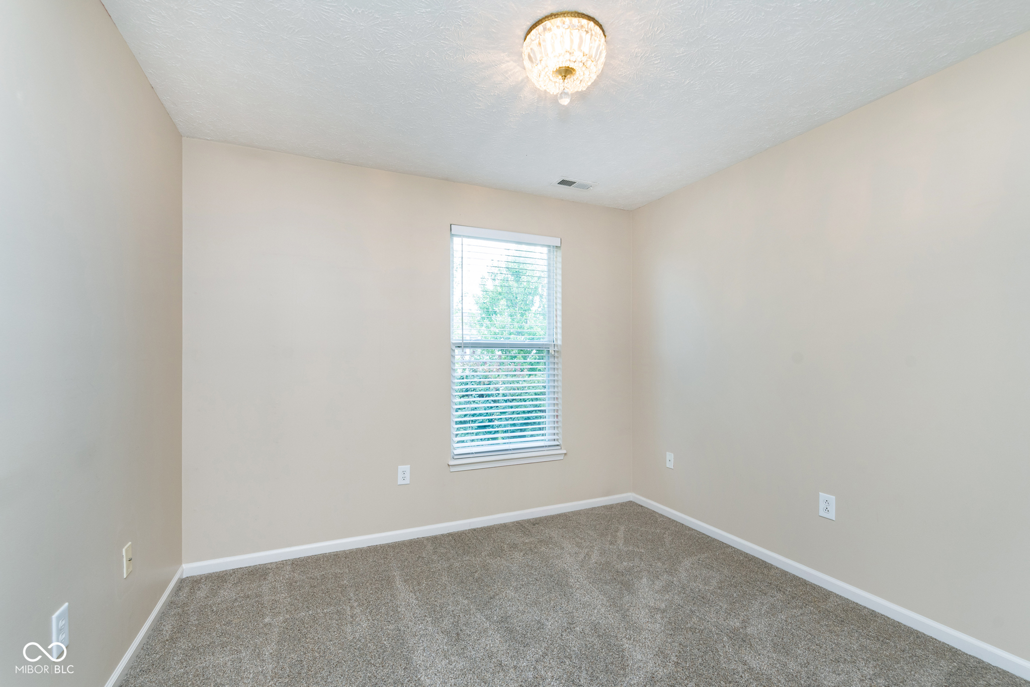 13986 Avalon E Drive Fishers, IN 46037 - Photo 24 of 41