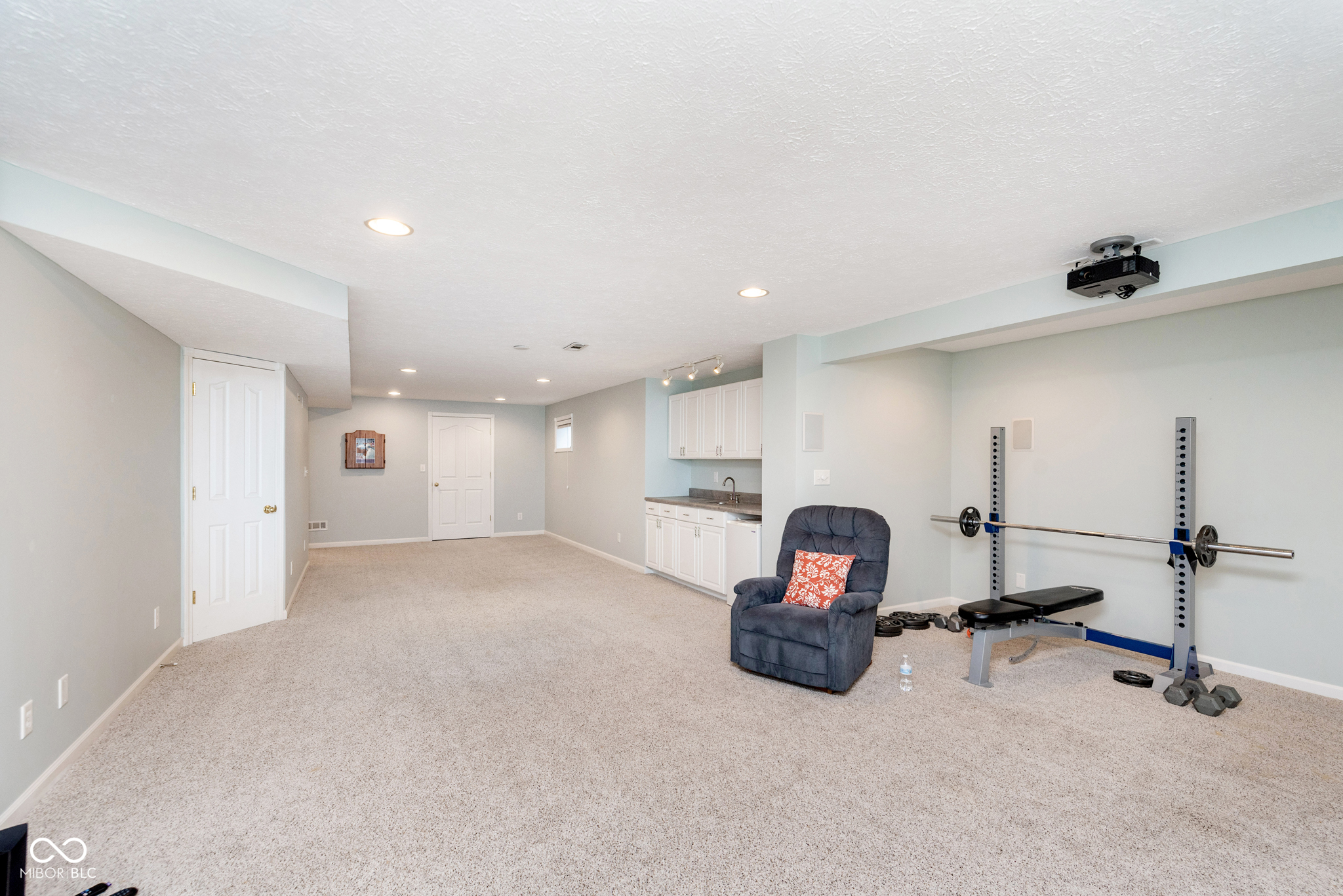 13986 Avalon E Drive Fishers, IN 46037 - Photo 32 of 41