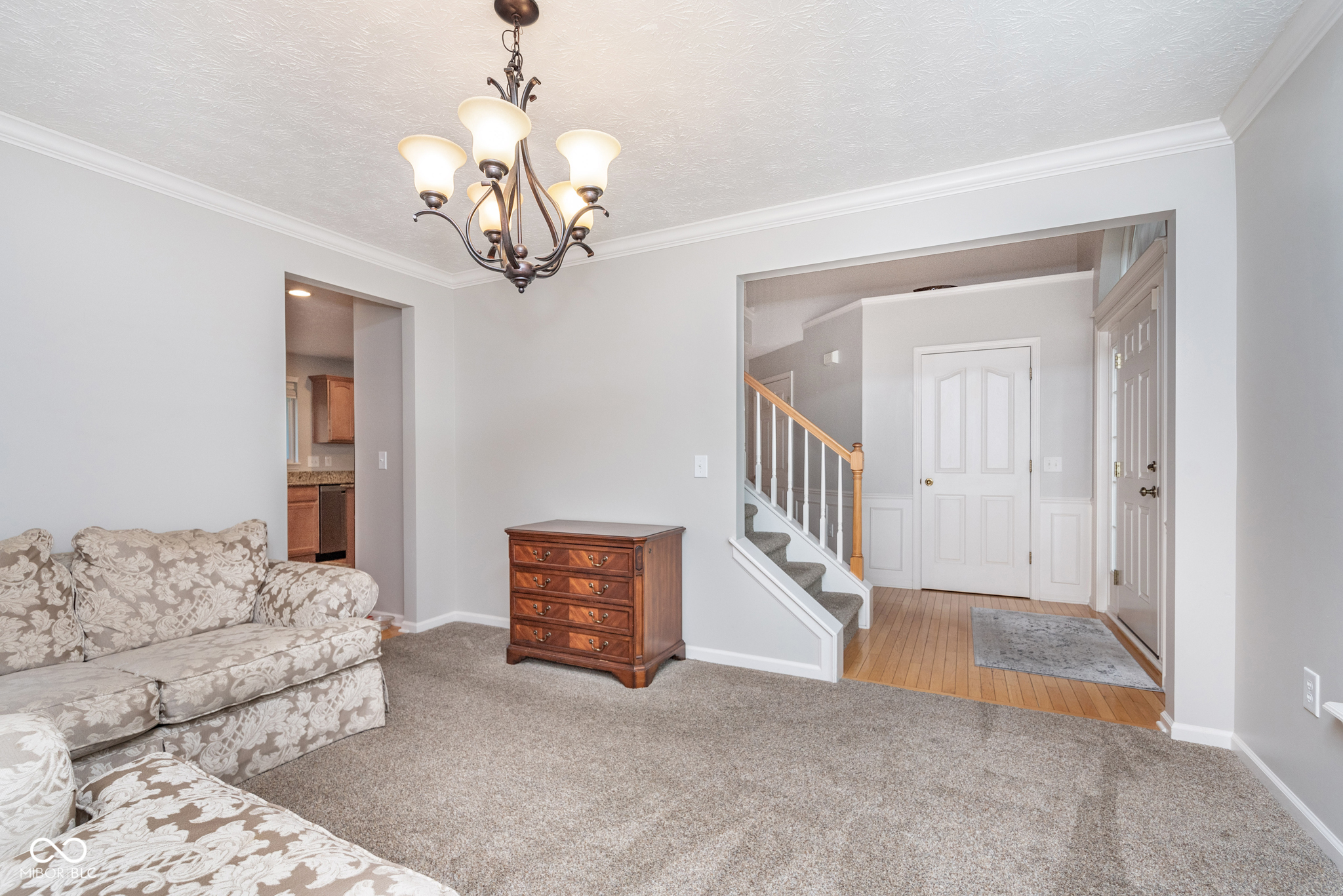 13986 Avalon E Drive Fishers, IN 46037 - Photo 5 of 41