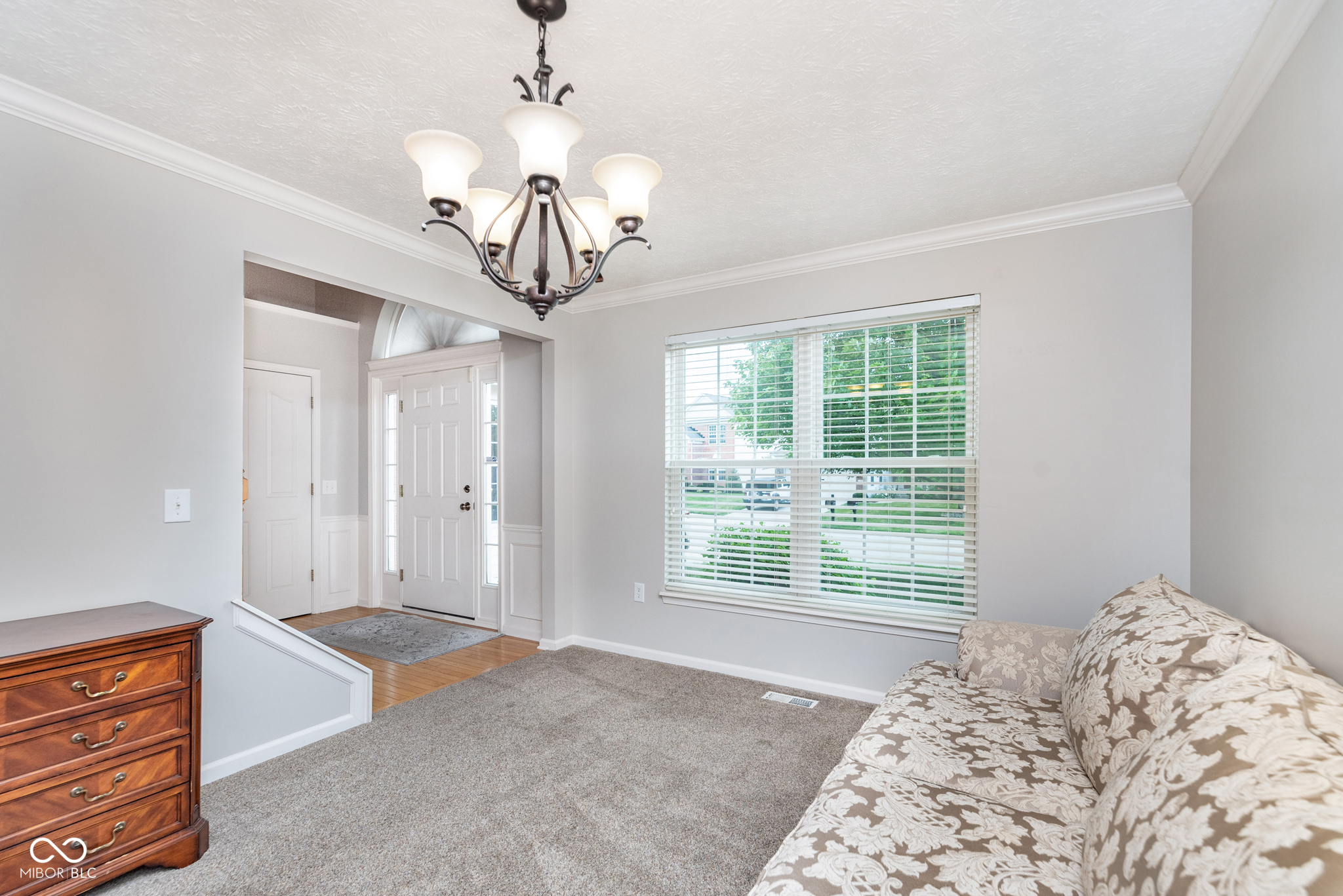 13986 Avalon E Drive Fishers, IN 46037 - Photo 6 of 41