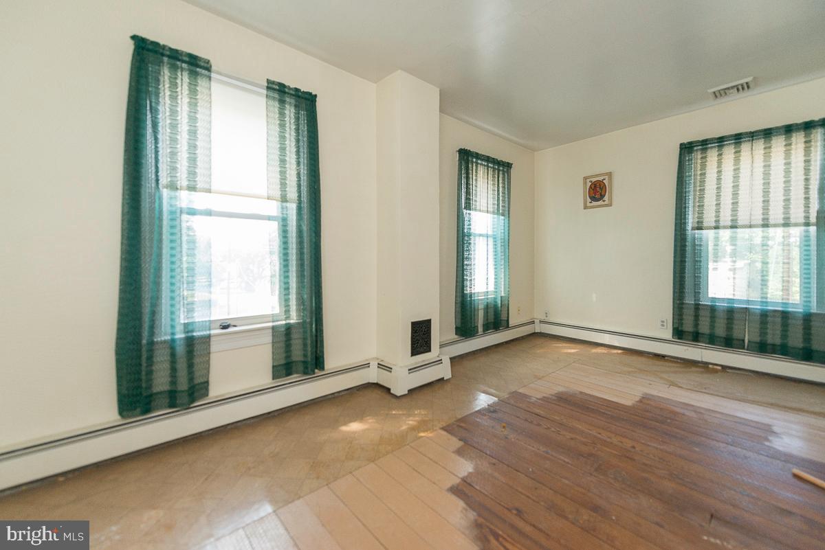 128 Fern Road Riegelsville, PA 18077 - Photo 12 of 29