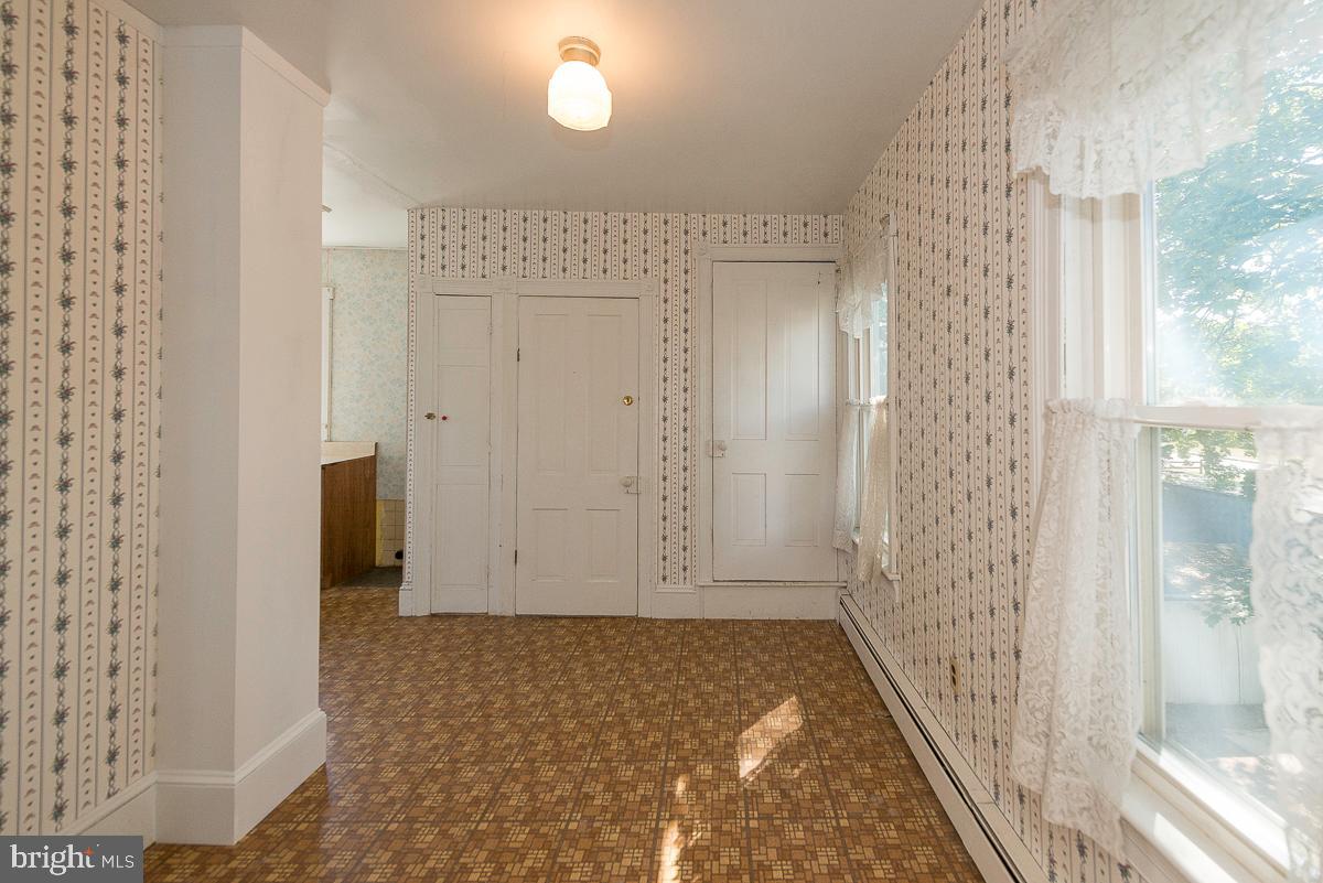 128 Fern Road Riegelsville, PA 18077 - Photo 10 of 29