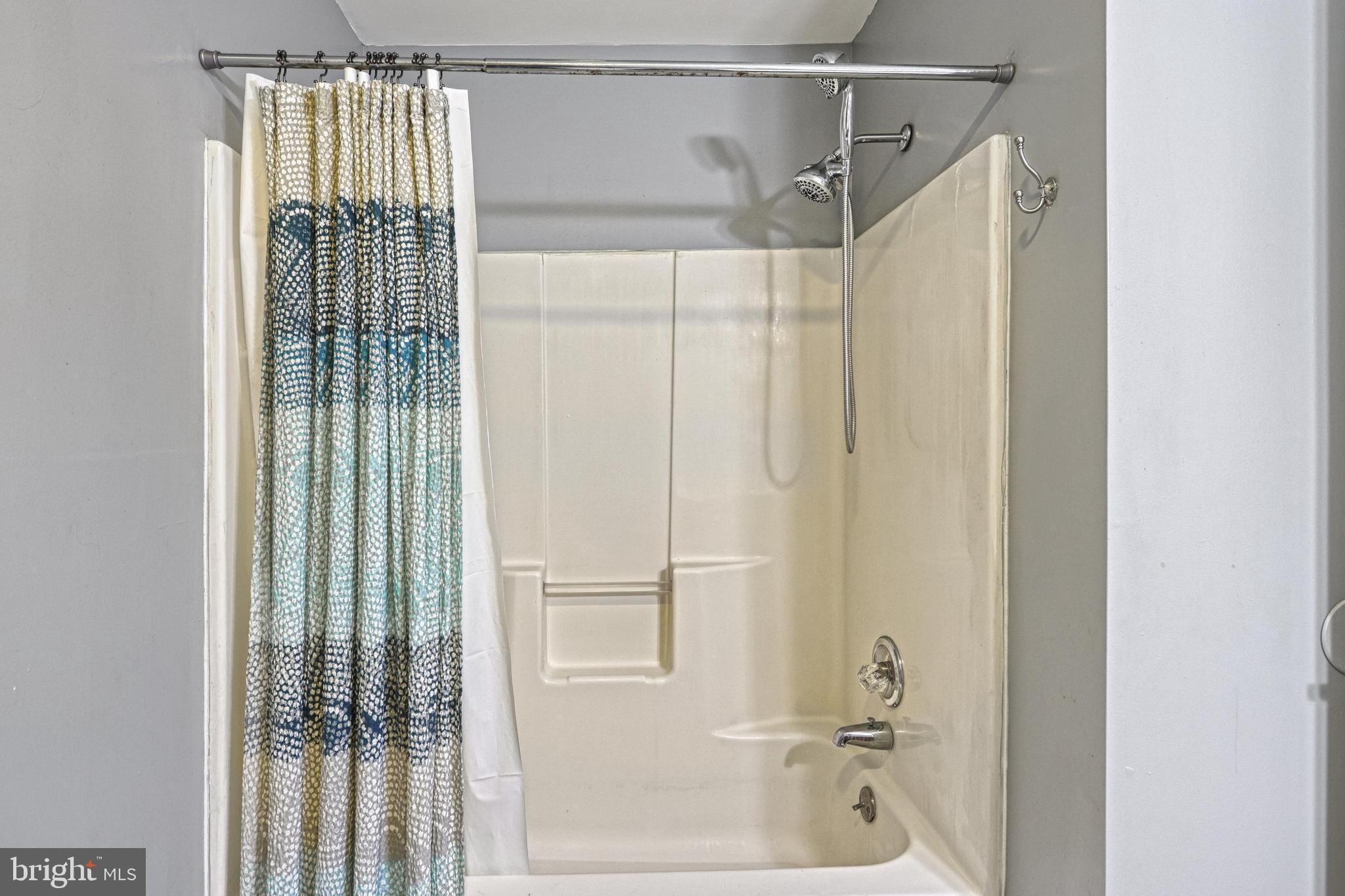 2238 Heather Road York, PA 17408 - Photo 28 of 57 Gallery Image 28