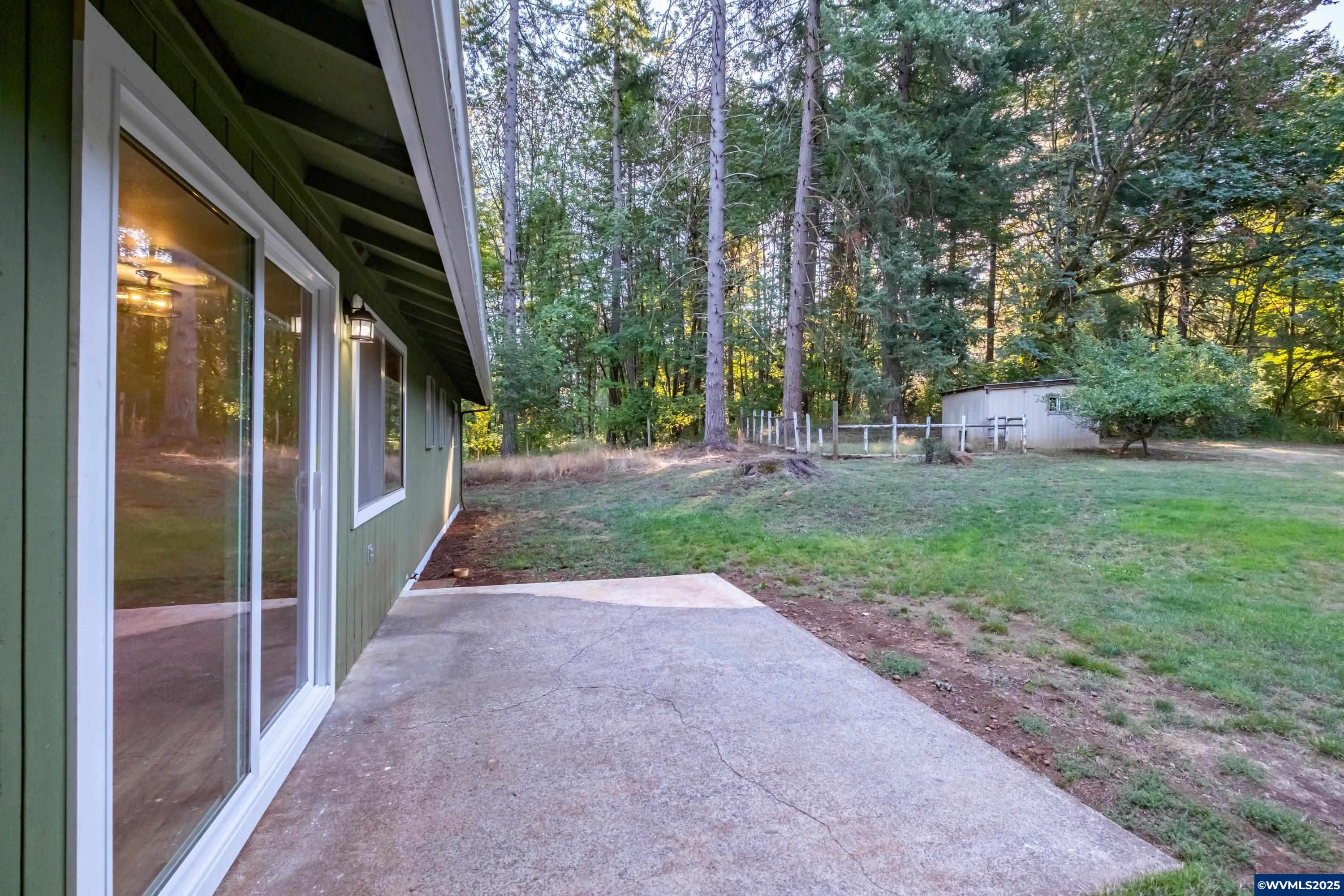 43319 Rodgers Mountain Loop Scio, OR 97374 - Photo 13 of 46 Gallery Image 13