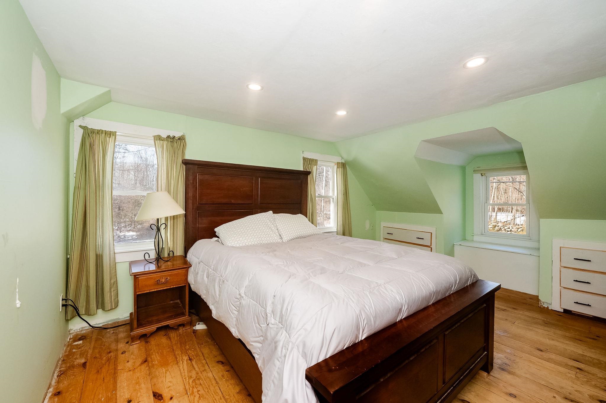 395 Province Road Strafford, NH 03884 - Photo 19 of 40