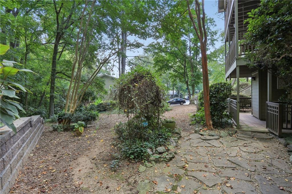 2901 Lenox Road Northeast, Unit 1005 Atlanta, GA 30324 - Photo 24 of 29 Gallery Image 24