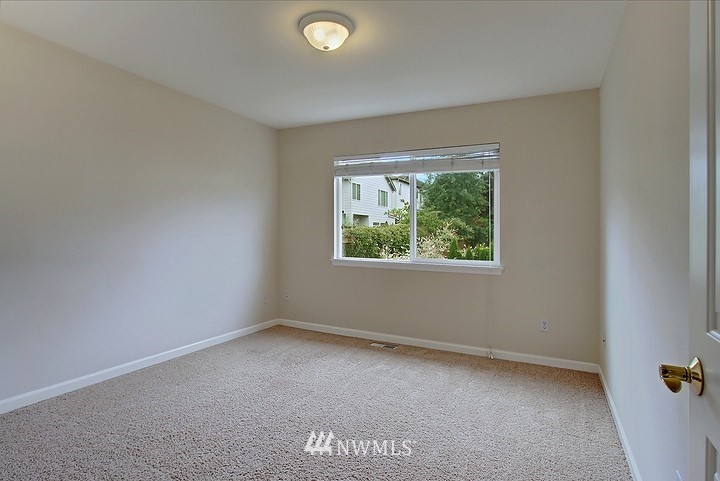 1931 Northeast 35th Place Renton, WA 98056 - Photo 15 of 22 Gallery Image 15