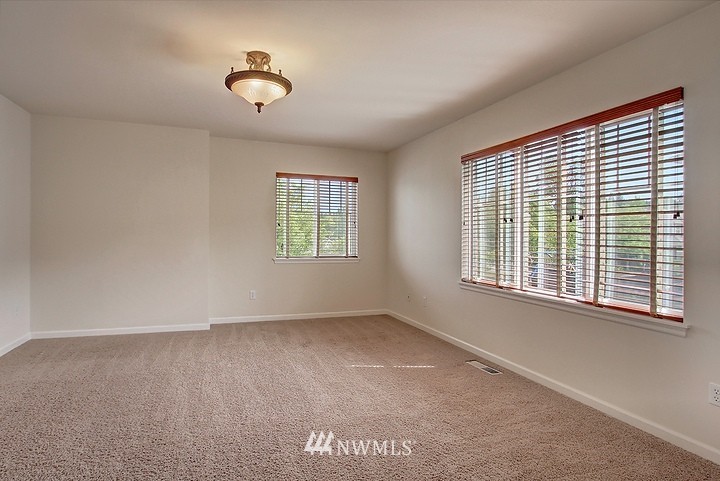 1931 Northeast 35th Place Renton, WA 98056 - Photo 17 of 22 Gallery Image 17