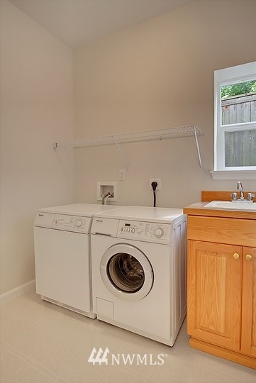 1931 Northeast 35th Place Renton, WA 98056 - Photo 20 of 22 Gallery Image 20