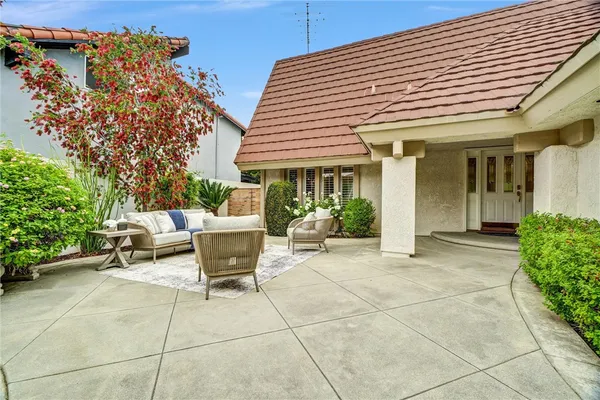 $1,895,000 | 4061 Salacia Drive, Irvine, CA 92620