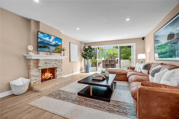 $1,895,000 | 4061 Salacia Drive, Irvine, CA 92620