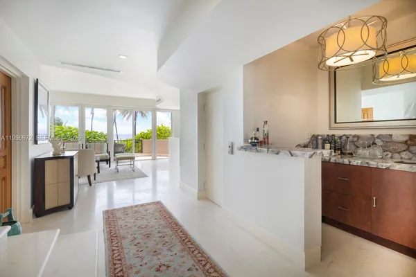 $5,100,000 | 201 Crandon Boulevard, Unit 174, Key Biscayne, FL 33149