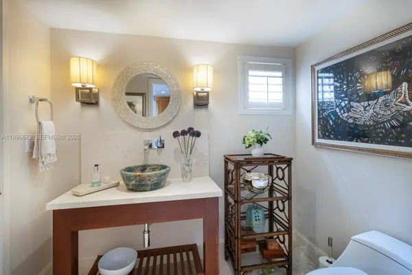 $5,100,000 | 201 Crandon Boulevard, Unit 174, Key Biscayne, FL 33149